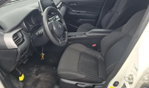 More photos of 2021 Toyota C-HR LE at RightDrive - 7320 Alameda, TX