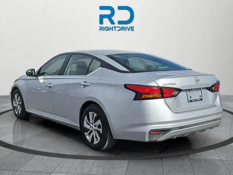 More photos of 2024 Nissan Altima 2.5 S at RightDrive - 7320 Alameda, TX