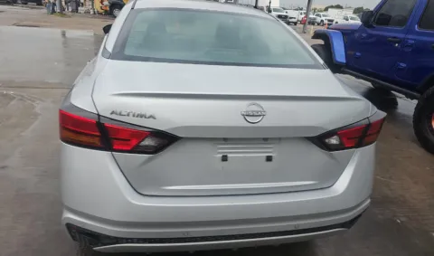 More photos of 2024 Nissan Altima 2.5 S at RightDrive - 7320 Alameda, TX