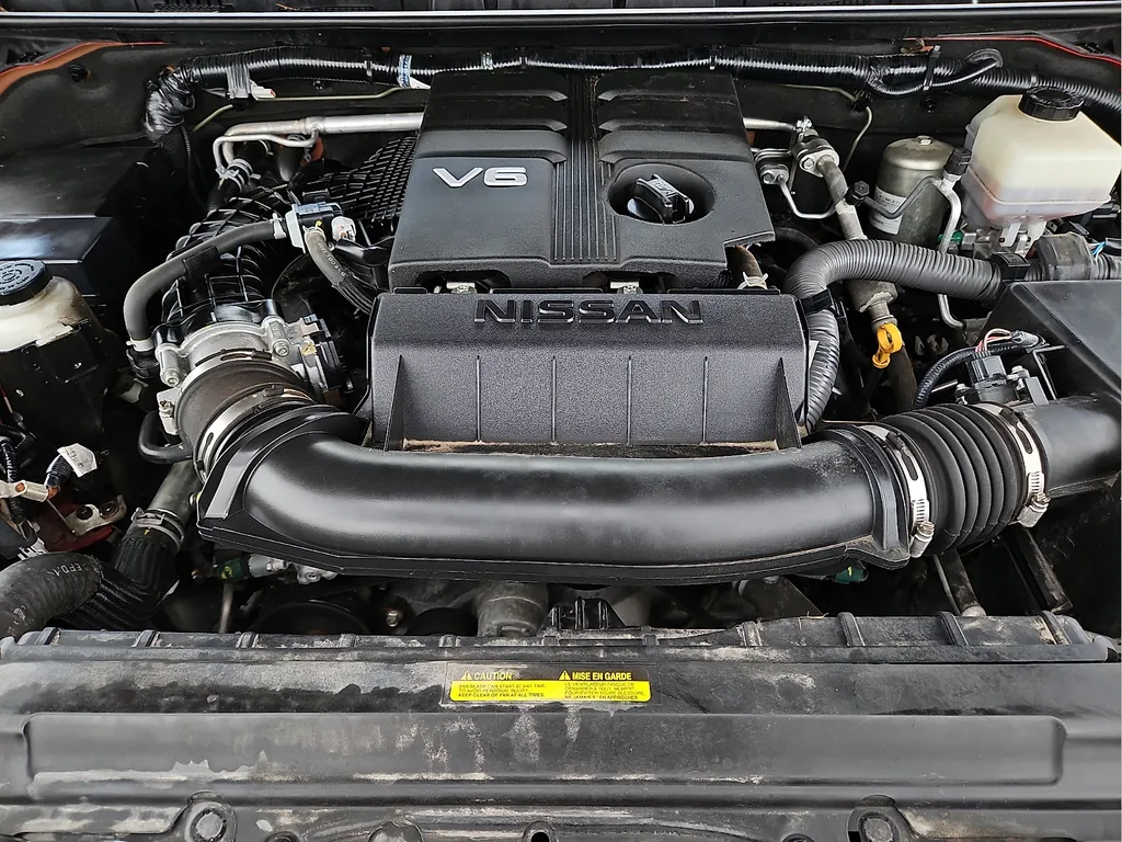 Nissan Frontier photo 9