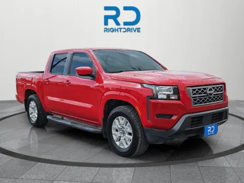 Red 2022 Nissan Frontier SV for sale in El Paso, TX