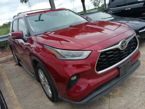 Another view of 2021 Toyota Highlander Limited for sale in El Paso, TX at RightDrive - 7320 Alameda