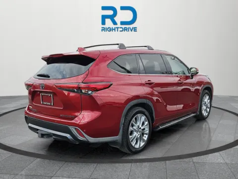 Another view of 2021 Toyota Highlander Limited for sale in El Paso, TX at RightDrive - 7320 Alameda