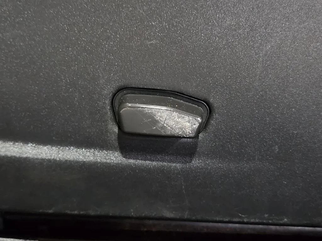 Dodge Challenger photo 18
