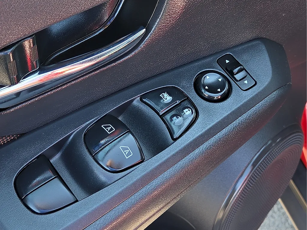 Nissan Kicks photo 17