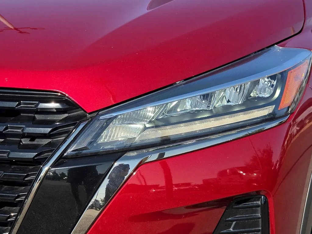 Nissan Kicks photo 8