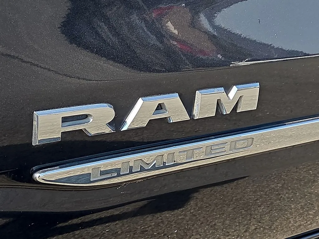 Ram 1500 photo 11