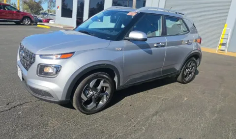 More photos of 2025 Hyundai Venue SEL at RightDrive - 7320 Alameda, TX