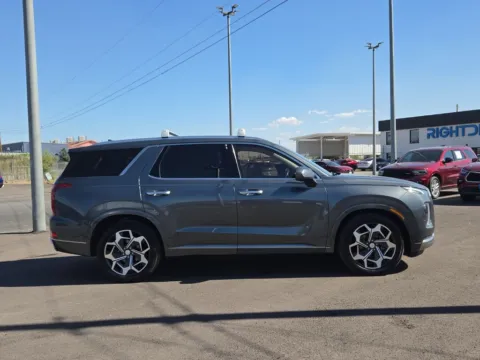 Photos of 2022 Hyundai Palisade Calligraphy for sale in El Paso, TX at RightDrive - 7320 Alameda