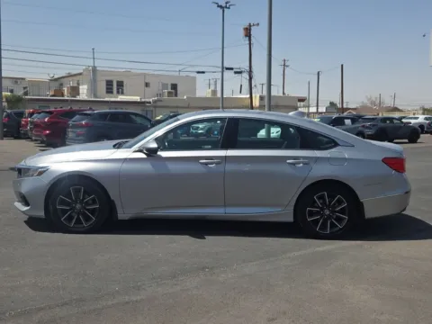 More photos of 2021 Honda Accord EX-L at RightDrive - 7320 Alameda, TX