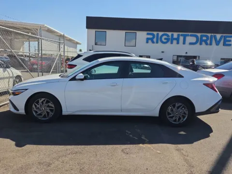 Photos of 2024 Hyundai Elantra SEL for sale in El Paso, TX at RightDrive - 7320 Alameda