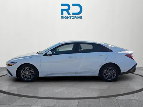 Photos of 2024 Hyundai Elantra SEL for sale in El Paso, TX at RightDrive - 7320 Alameda
