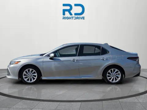 More photos of 2021 Toyota Camry LE at RightDrive - 7320 Alameda, TX