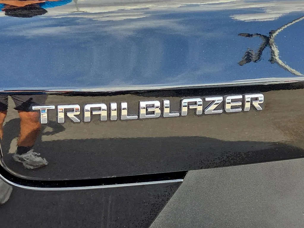 Chevrolet Trailblazer photo 12