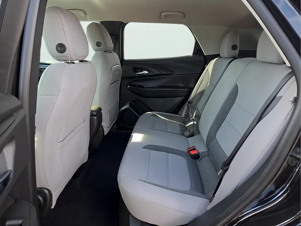 Chevrolet Trailblazer photo 14