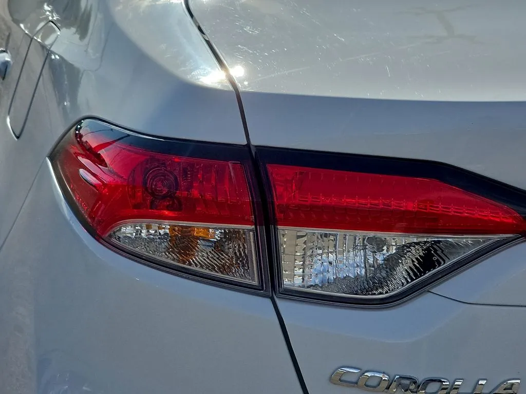 Toyota Corolla photo 10