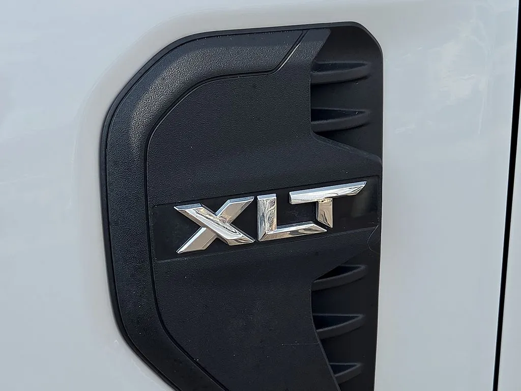 Ford Ranger photo 11