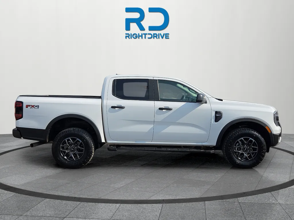 Ford Ranger photo 2