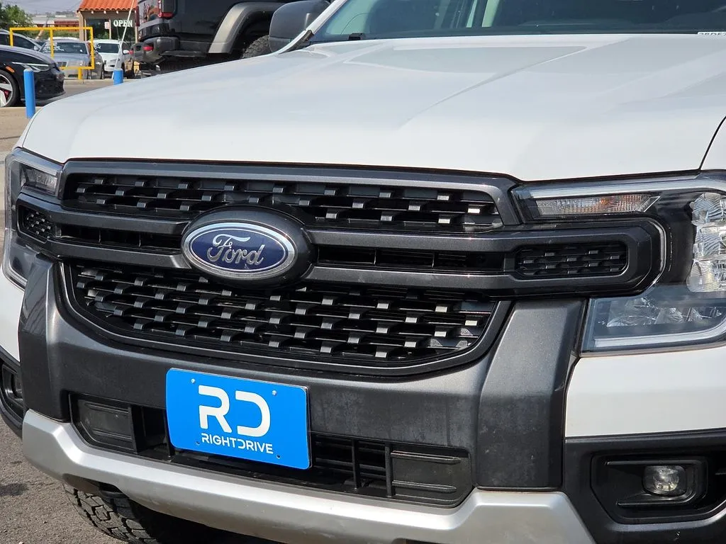 Ford Ranger photo 7