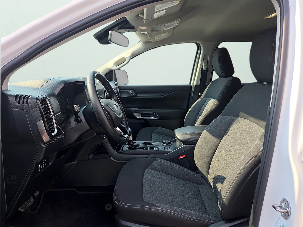Ford Ranger photo 17