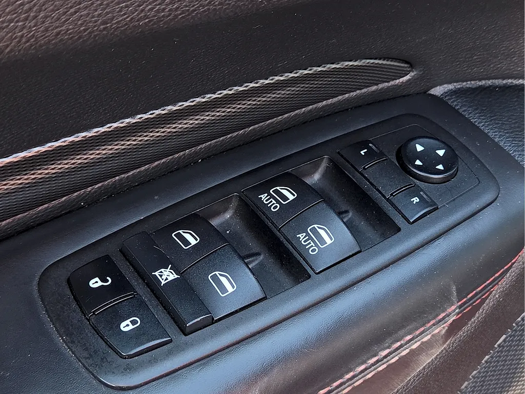Dodge Durango photo 17
