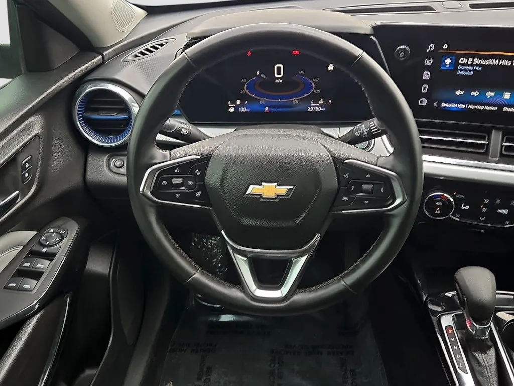 Chevrolet Trax photo 14