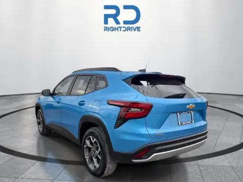 More photos of 2025 Chevrolet Trax LT at RightDrive - 7320 Alameda, TX