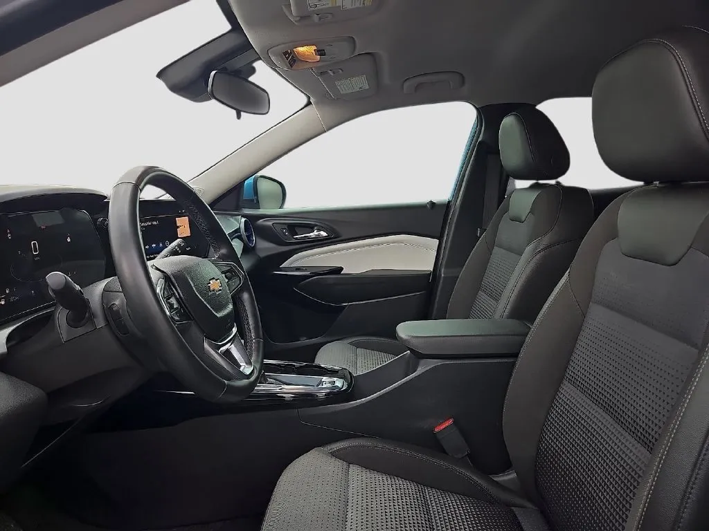 Chevrolet Trax photo 16