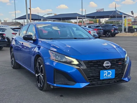 Blue 2025 Nissan Altima 2.5 SR for sale in El Paso, TX
