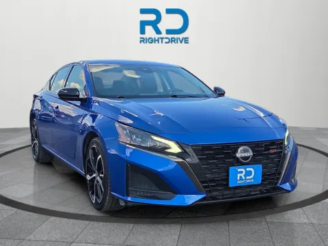 Blue 2025 Nissan Altima 2.5 SR for sale in El Paso, TX