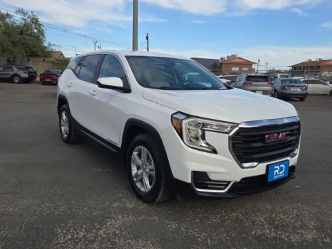 White 2024 GMC Terrain SLE for sale in El Paso, TX