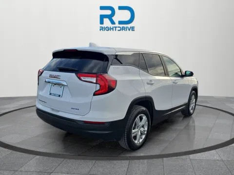 Another view of 2024 GMC Terrain SLE for sale in El Paso, TX at RightDrive - 7320 Alameda