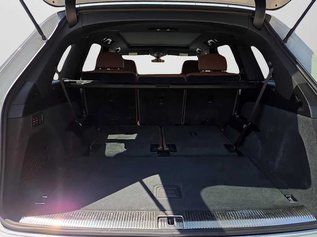 Audi Q7 photo 13