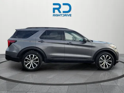 Photos of 2025 Ford Explorer ST-Line for sale in El Paso, TX at RightDrive - 7320 Alameda