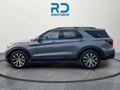 More photos of 2025 Ford Explorer ST-Line at RightDrive - 7320 Alameda, TX