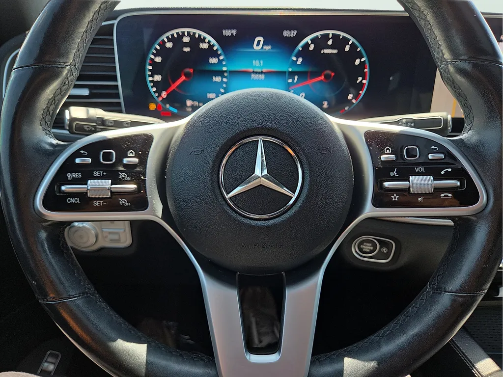 Mercedes-Benz GLE photo 24