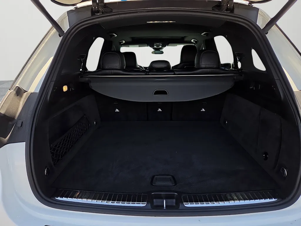 Mercedes-Benz GLE photo 13