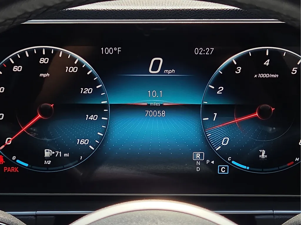 Mercedes-Benz GLE photo 23