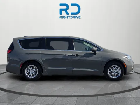 Photos of 2023 Chrysler Pacifica Touring L for sale in El Paso, TX at RightDrive - 7320 Alameda