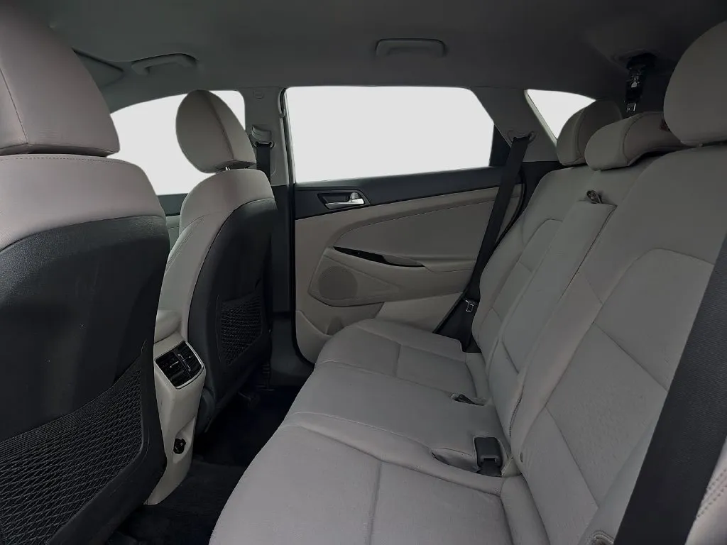 Hyundai Tucson photo 11