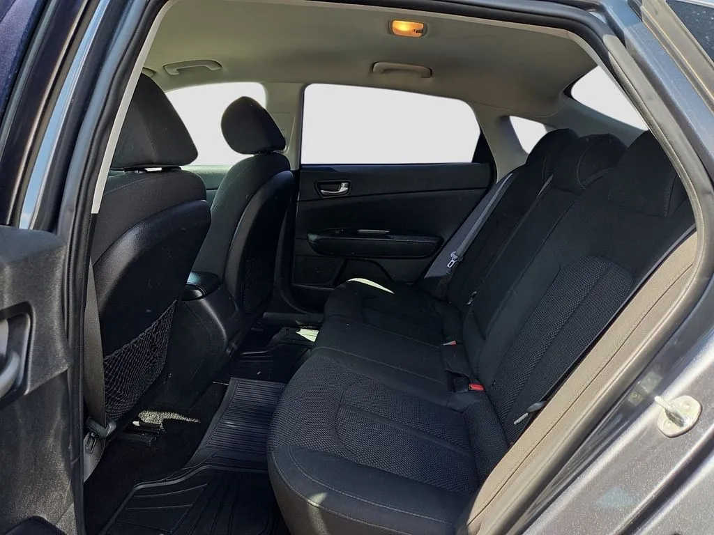 Kia Optima photo 13