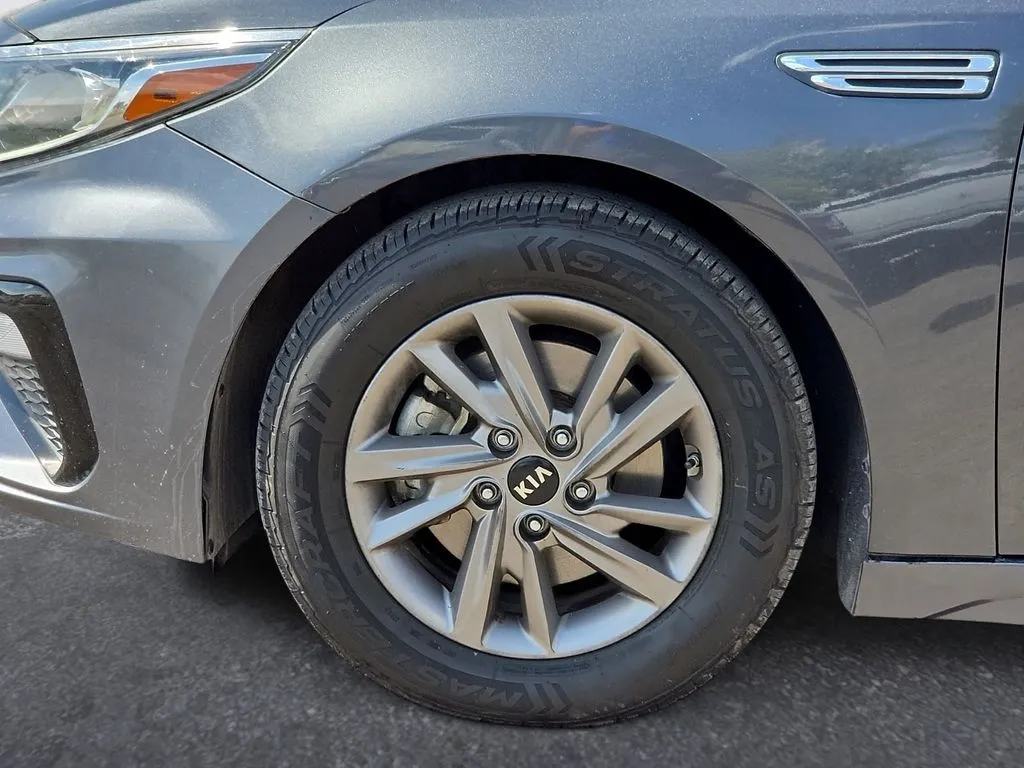 Kia Optima photo 9