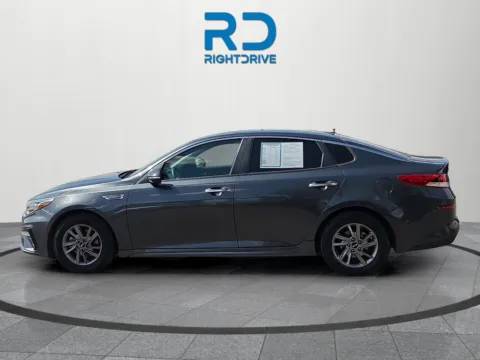 More photos of 2020 Kia Optima LX at RightDrive - 7320 Alameda, TX
