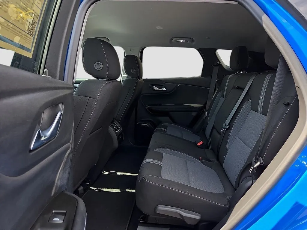 Chevrolet Blazer photo 14