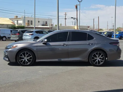 More photos of 2022 Toyota Camry SE at RightDrive - 7320 Alameda, TX