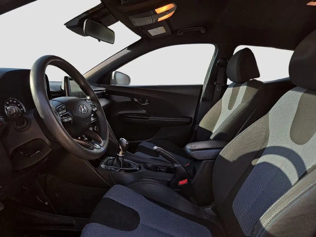 Hyundai Veloster photo 15