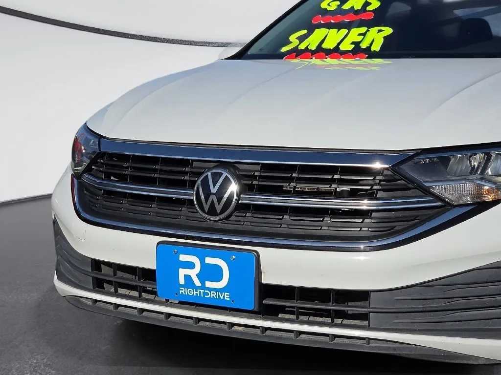 Volkswagen Jetta photo 7