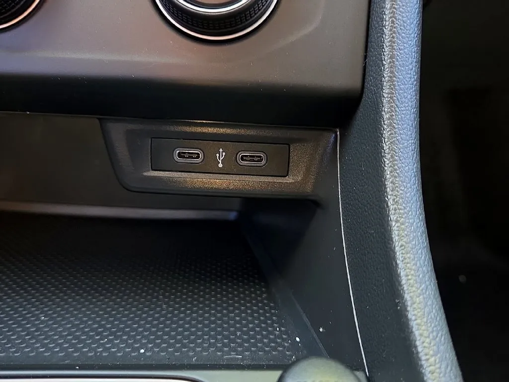 Volkswagen Jetta photo 21