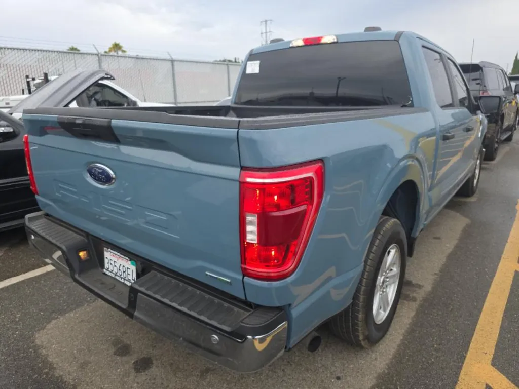 Ford F-150 photo 4