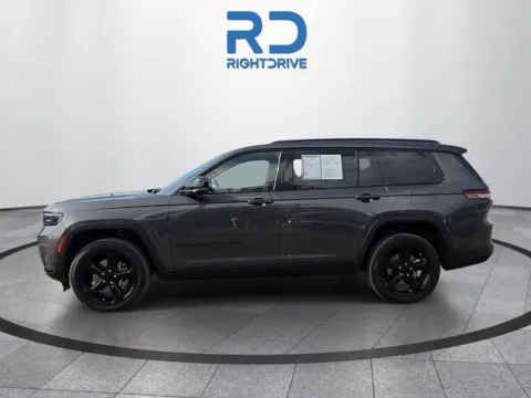 More photos of 2023 Jeep Grand Cherokee L Altitude at RightDrive - 7320 Alameda, TX